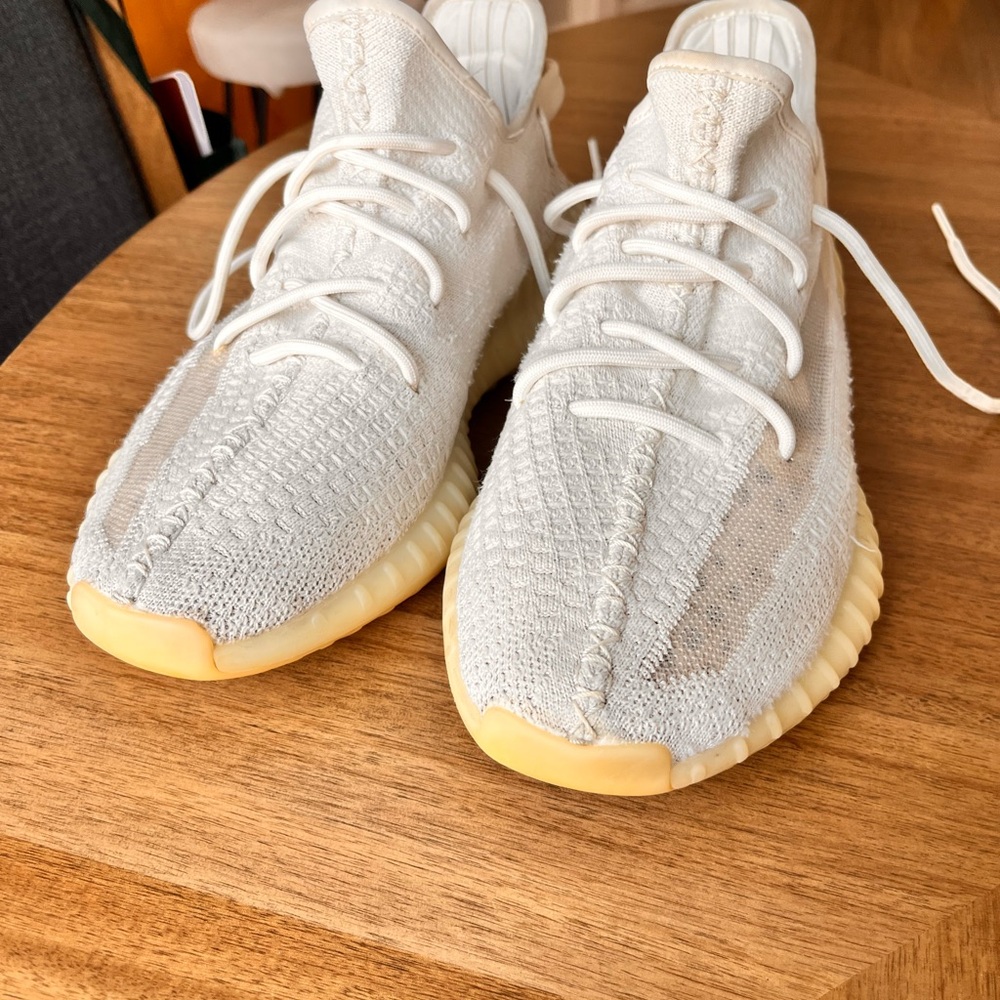 Yeezy Cream Athletic Shoes
